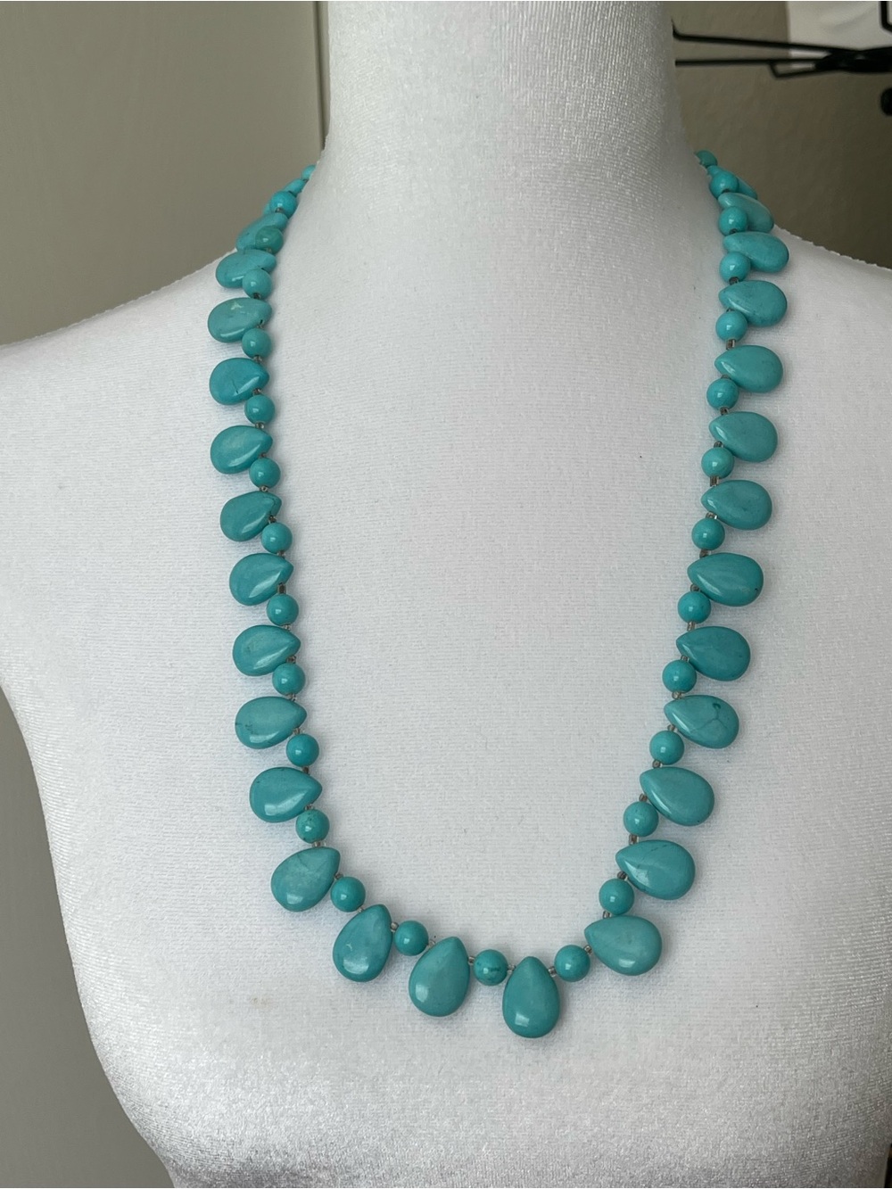 Blue gemstone teardrop statement necklace 24”